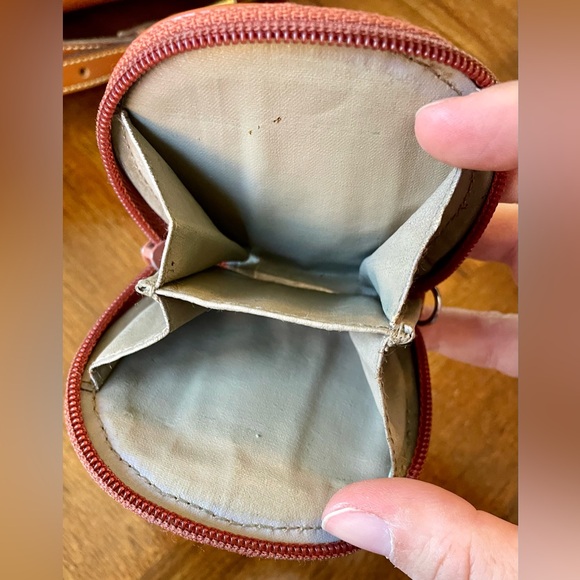 Vintage Dooney & Bourke USA All Weather Leather Crossbody and Coin Purse - Picture 8 of 16